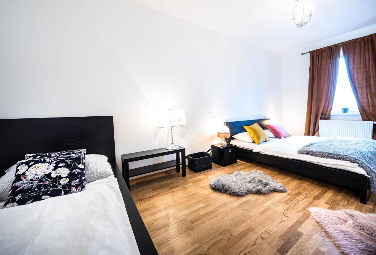 Silvie Apartments - Zlate Terasy Olomouc Exterior foto