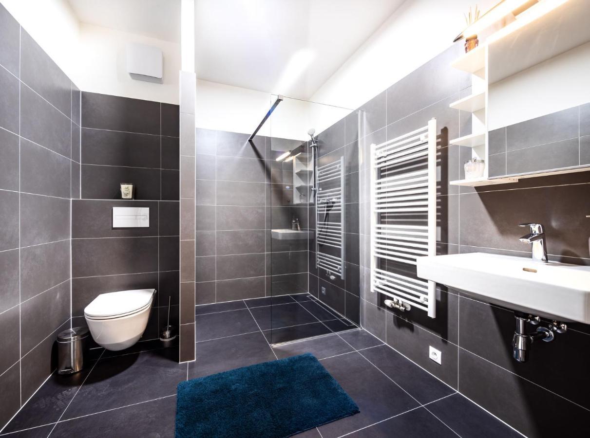 Silvie Apartments - Zlate Terasy Olomouc Exterior foto